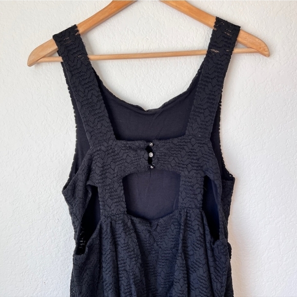 Free People Lace Poppy Cut Out Little Black Dress with Pockets (Size Large) - Picture 7 of 9